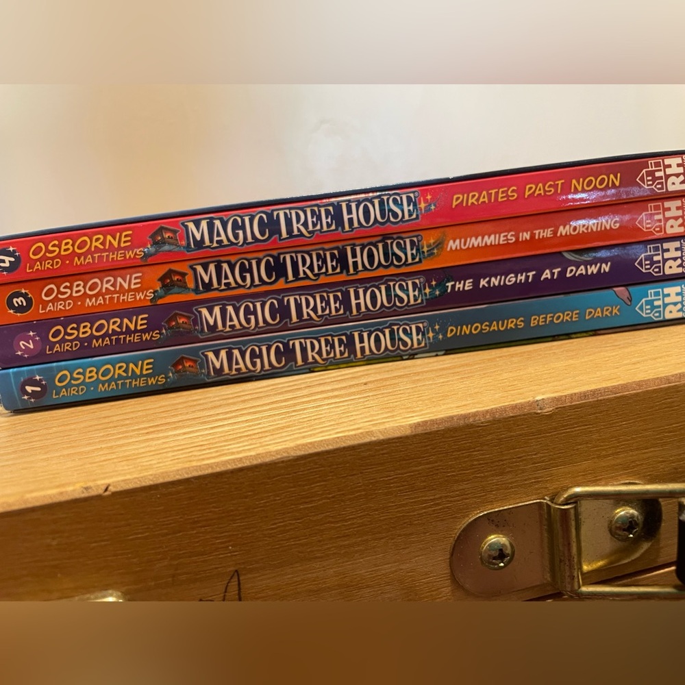 Magic Treehouse Book Series - Picture 2 of 4